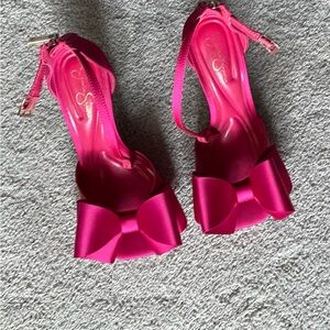 Jessica Simpson Fuchsia Bow Heels
